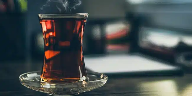فنجان چای بلور